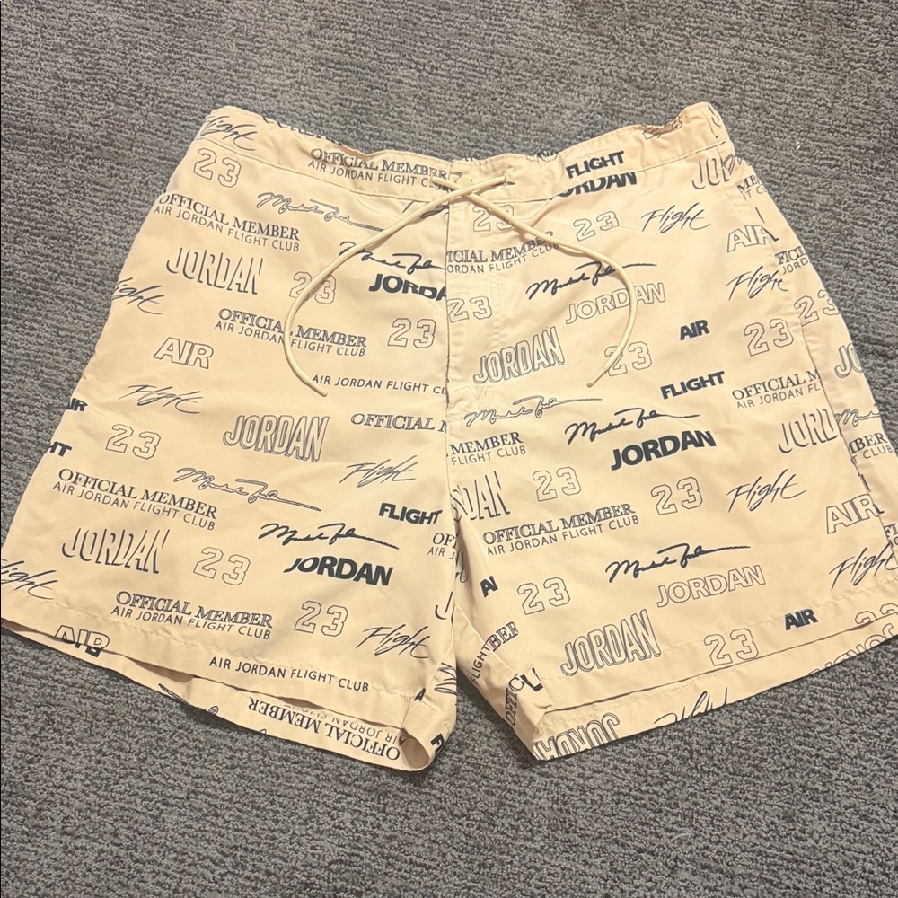 Nike Air Jordan Flight MVP Signature Print Shorts